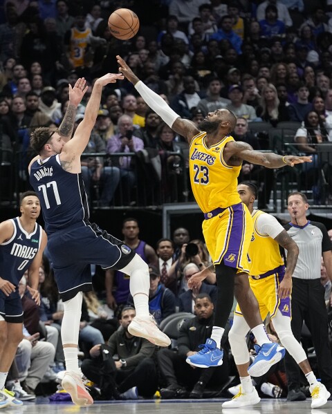 Lebron clearance 12 lakers